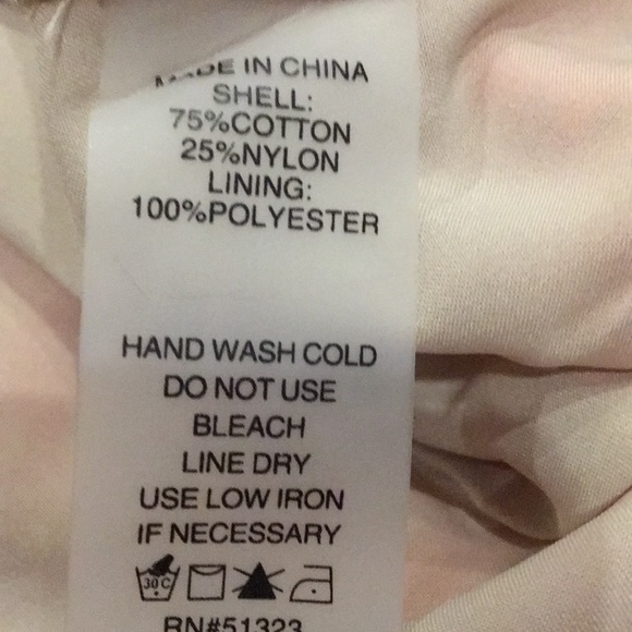 New with tags Vince Camuto shorts - Picture 9 of 10